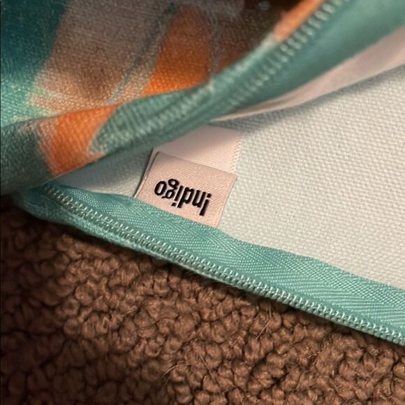 Pillow Covers with Zipper Lake Life Cabin Life Woods - Picture 4 of 5